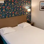 Hotel Grand D'orléans 3*