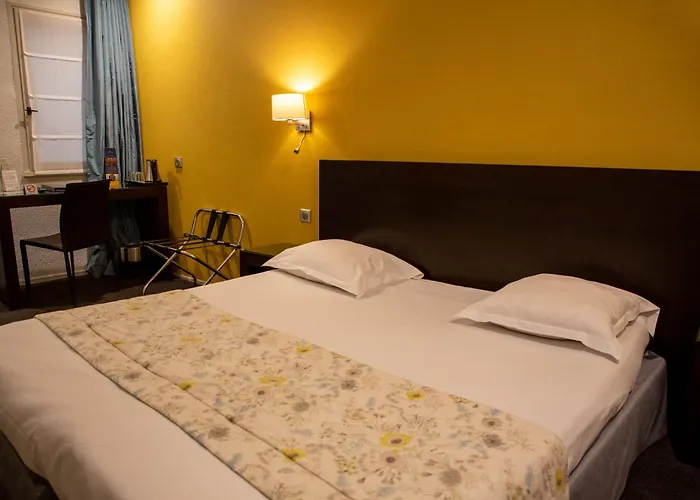 Hotel Grand D'orleans 3*