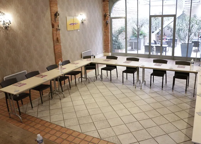 Hotel Grand D'orleans 3*