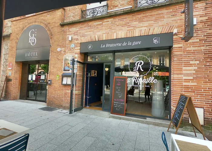 Отель Grand D'orleans