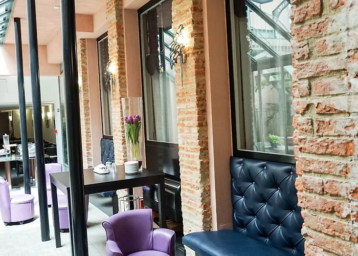 Grand D'orleans Отель